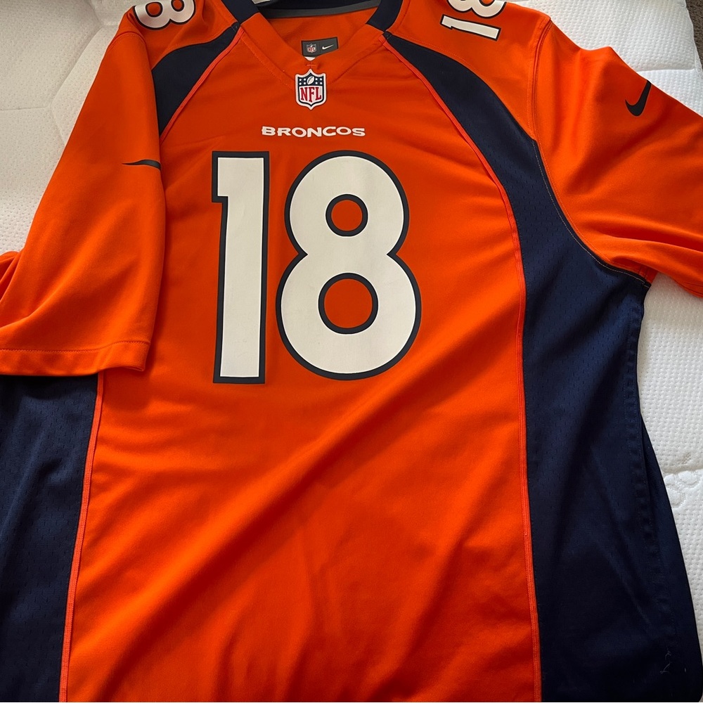 Nike On Field Denver Broncos Peyton Manning #18 Jersey Large (L)